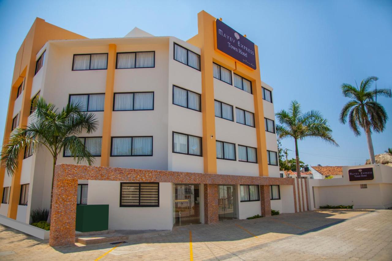 Mayev Express Santa Cruz - Huatulco Exterior foto